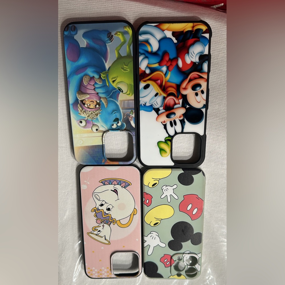I phone 13 pro max cases price is 8 each